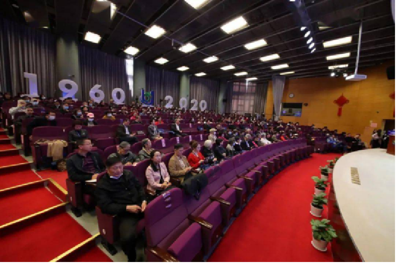 新聞1833.png 新聞1833.png